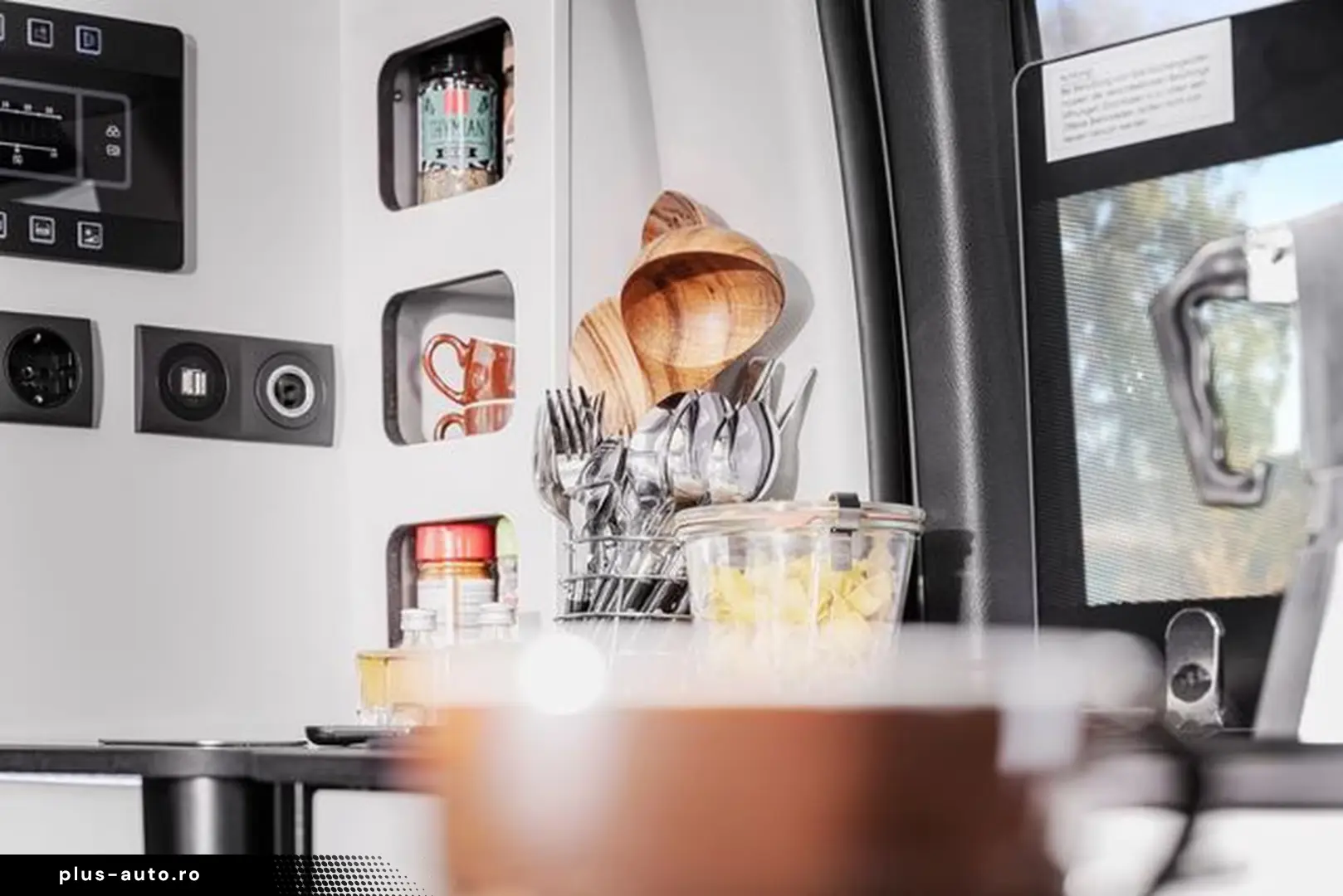 Mercedes-Benz V 250 VanTourer Urban Camper