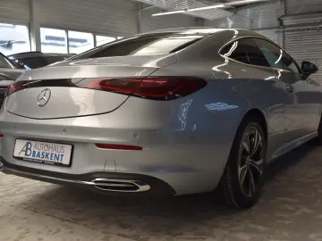 MERCEDES-BENZ CLE 220 d COUPE Avantgarde HEAD-UP PANO KAMERA