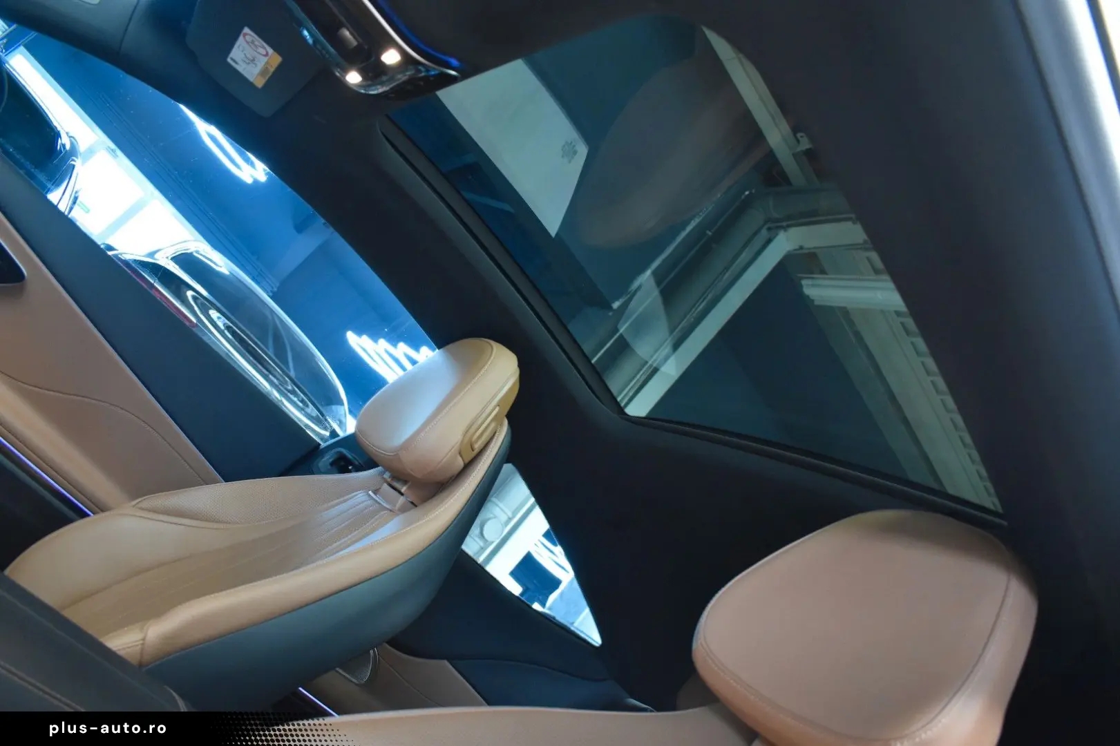 MERCEDES-BENZ CLE 220 d COUPE Avantgarde HEAD-UP PANO KAMERA