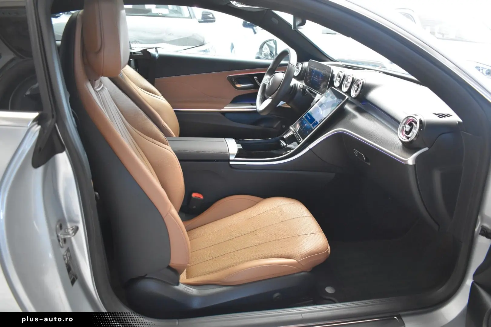 MERCEDES-BENZ CLE 220 d COUPE Avantgarde HEAD-UP PANO KAMERA