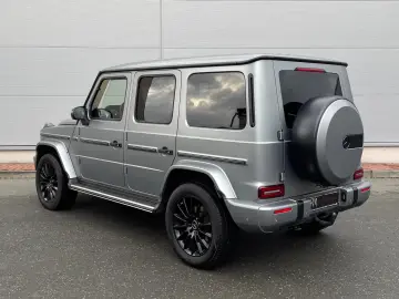 MERCEDES-BENZ G 400d AMG-LINE LEDER 360 KAMERA STANDHZ PANO
