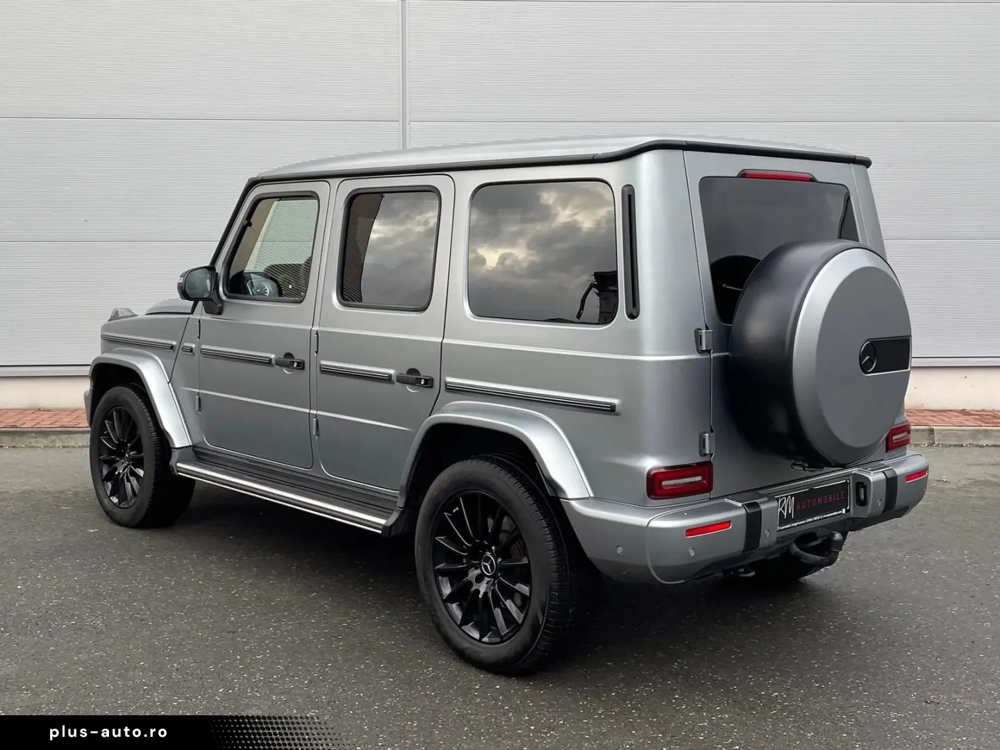 MERCEDES-BENZ G 400d AMG-LINE LEDER 360 KAMERA STANDHZ PANO