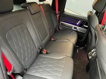 MERCEDES-BENZ G 400d AMG-LINE LEDER 360 KAMERA STANDHZ PANO