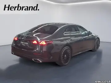 MERCEDES-BENZ E 220 d AMG NIGHT PANO DISTRONIC KEYLESS-GO