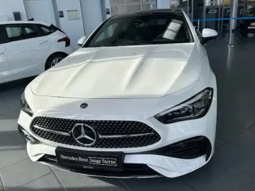 MERCEDES-BENZ CLE 200 Coupé AMG Pano Memory getöntes Glas