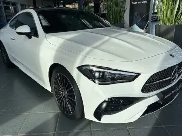 MERCEDES-BENZ CLE 200 Coupé AMG Pano Memory getöntes Glas