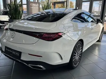 MERCEDES-BENZ CLE 200 Coupé AMG Pano Memory getöntes Glas