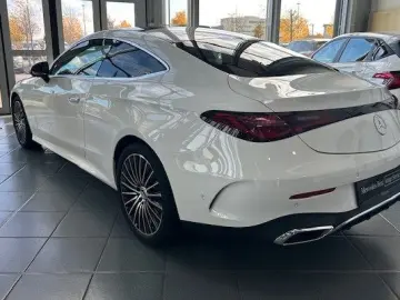 MERCEDES-BENZ CLE 200 Coupé AMG Pano Memory getöntes Glas