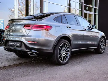 MERCEDES-BENZ GLC 300 d 4M Coupé AMG Distronic Schie&hellip;