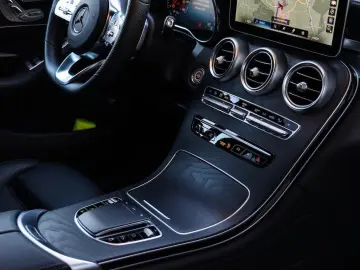 MERCEDES-BENZ GLC 300 d 4M Coupé AMG Distronic Schie&hellip;