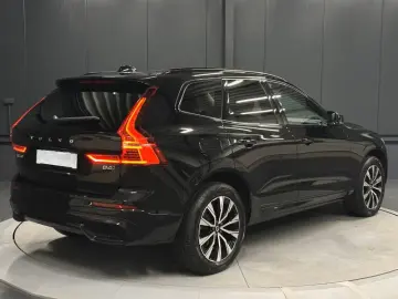 Volvo XC60 Plus Dark AWD  PANORAMA 360˚