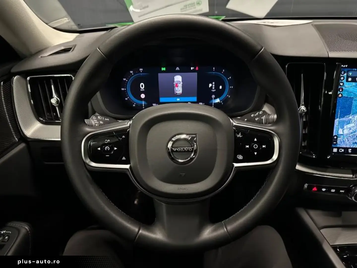 Volvo XC60 Plus Dark AWD  PANORAMA 360˚