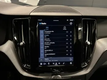 Volvo XC60 Plus Dark AWD  PANORAMA 360˚