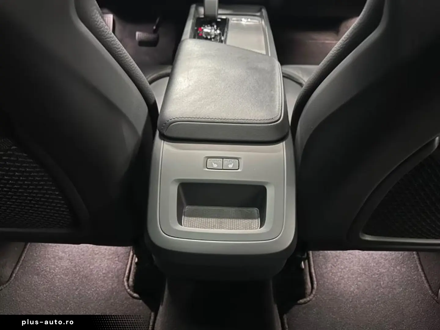 Volvo XC60 Plus Dark AWD  PANORAMA 360˚