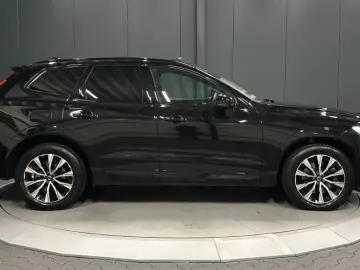 Volvo XC60 Plus Dark AWD  PANORAMA 360˚