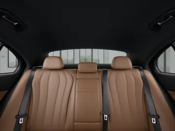 MERCEDES-BENZ E 200 AMG Sport Advanced Distr. LED Na&hellip;