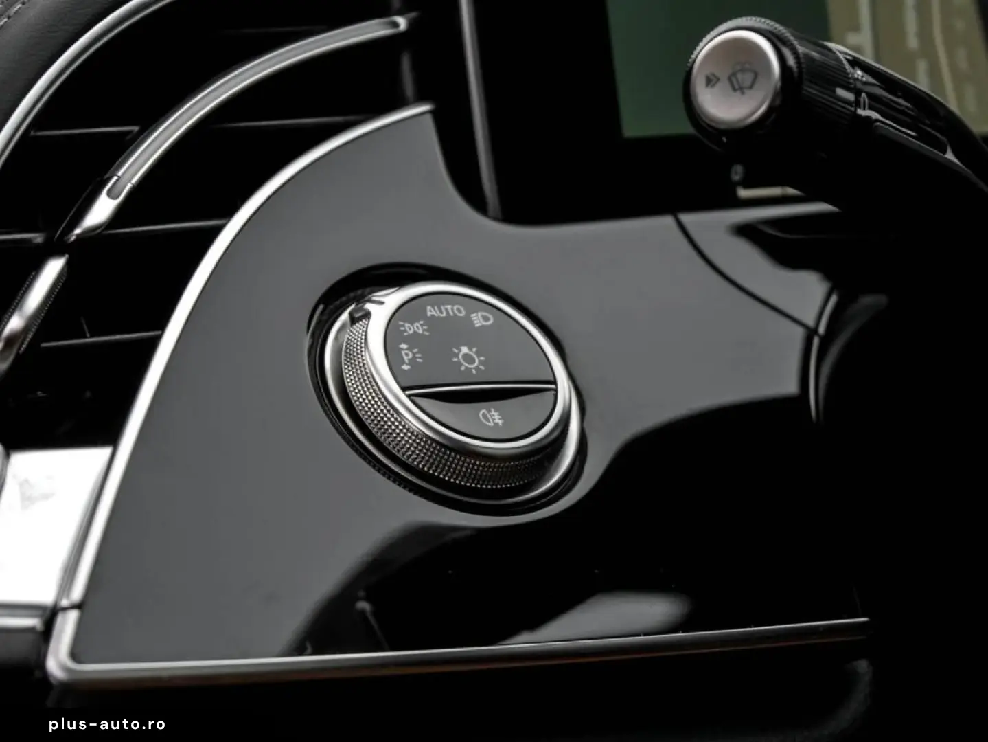 MERCEDES-BENZ E 200 4M AMG Superscreen Pano Burm4D N&hellip;