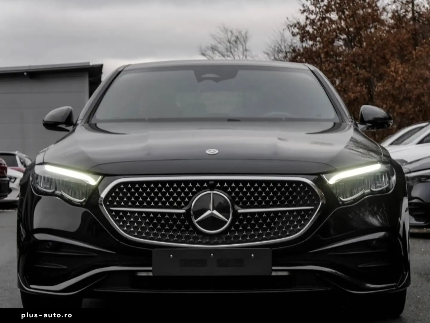 MERCEDES-BENZ E 200 4M AMG Superscreen Pano Burm4D N&hellip;