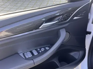 BMW X3 xDrive30i ZA M Sportpaket Head-Up HK HiFi