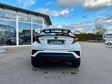TOYOTA C-HR Flow 1.8-l-VVTi Hybrid  Carplay 2023