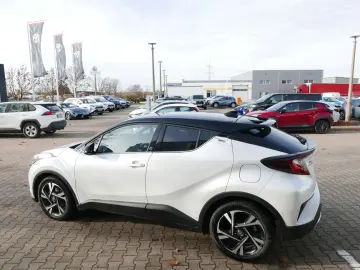 TOYOTA C-HR 2.0 Hybrid Team D  NAVI CARPLAY