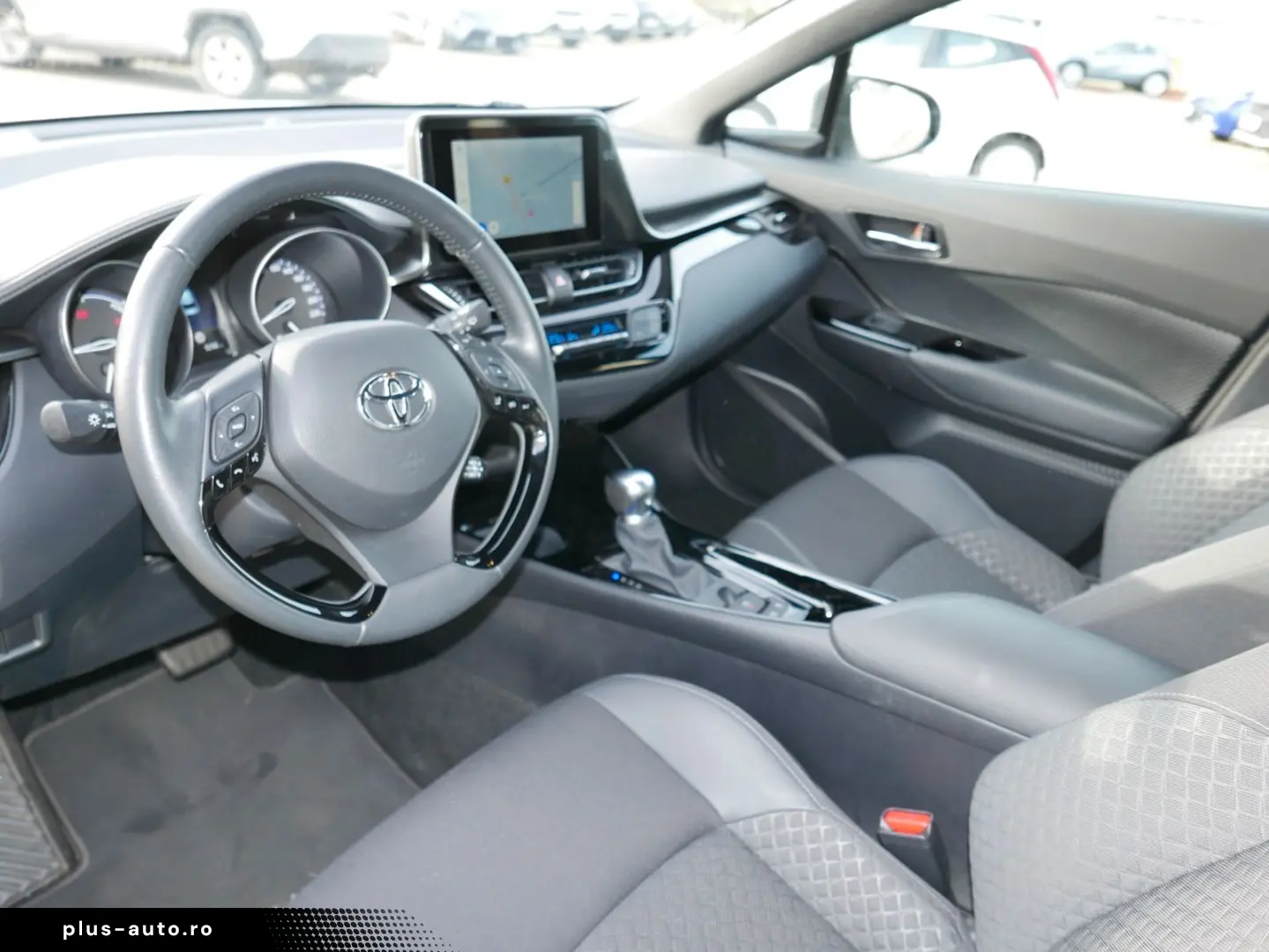TOYOTA C-HR 2.0 Hybrid Team D  NAVI CARPLAY