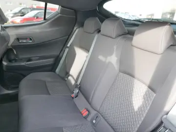 TOYOTA C-HR 2.0 Hybrid Team D  NAVI CARPLAY