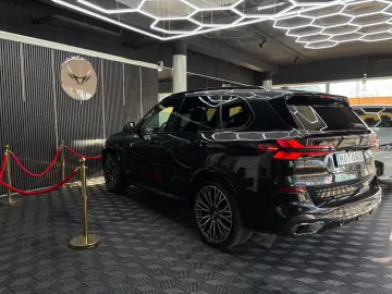 BMW X5 30 d xDRIVE M SPORT SKY PANO 360  ICONIC 22