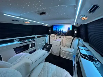 Mercedes-Benz V 300 d AMG VIP