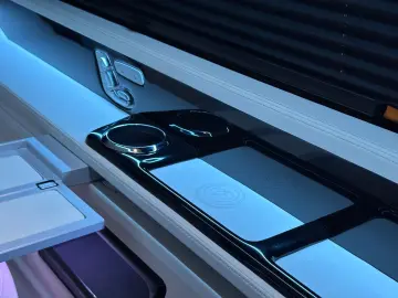 Mercedes-Benz V 300 d AMG VIP