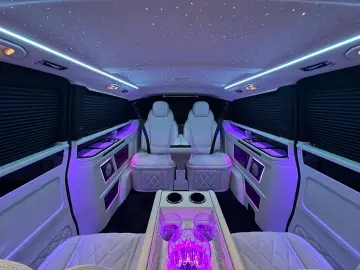 Mercedes-Benz V 300 d AMG VIP