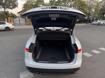 Jaguar F Pace   2019   2 0 D   Euro 6