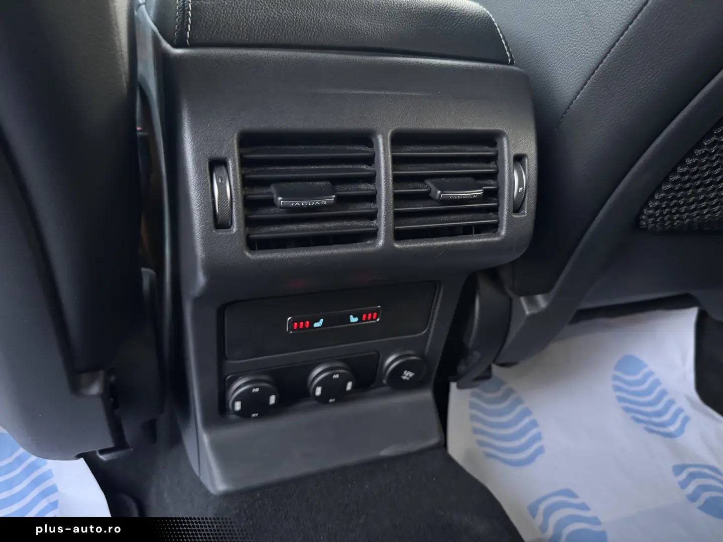 Jaguar F Pace   2019   2 0 D   Euro 6