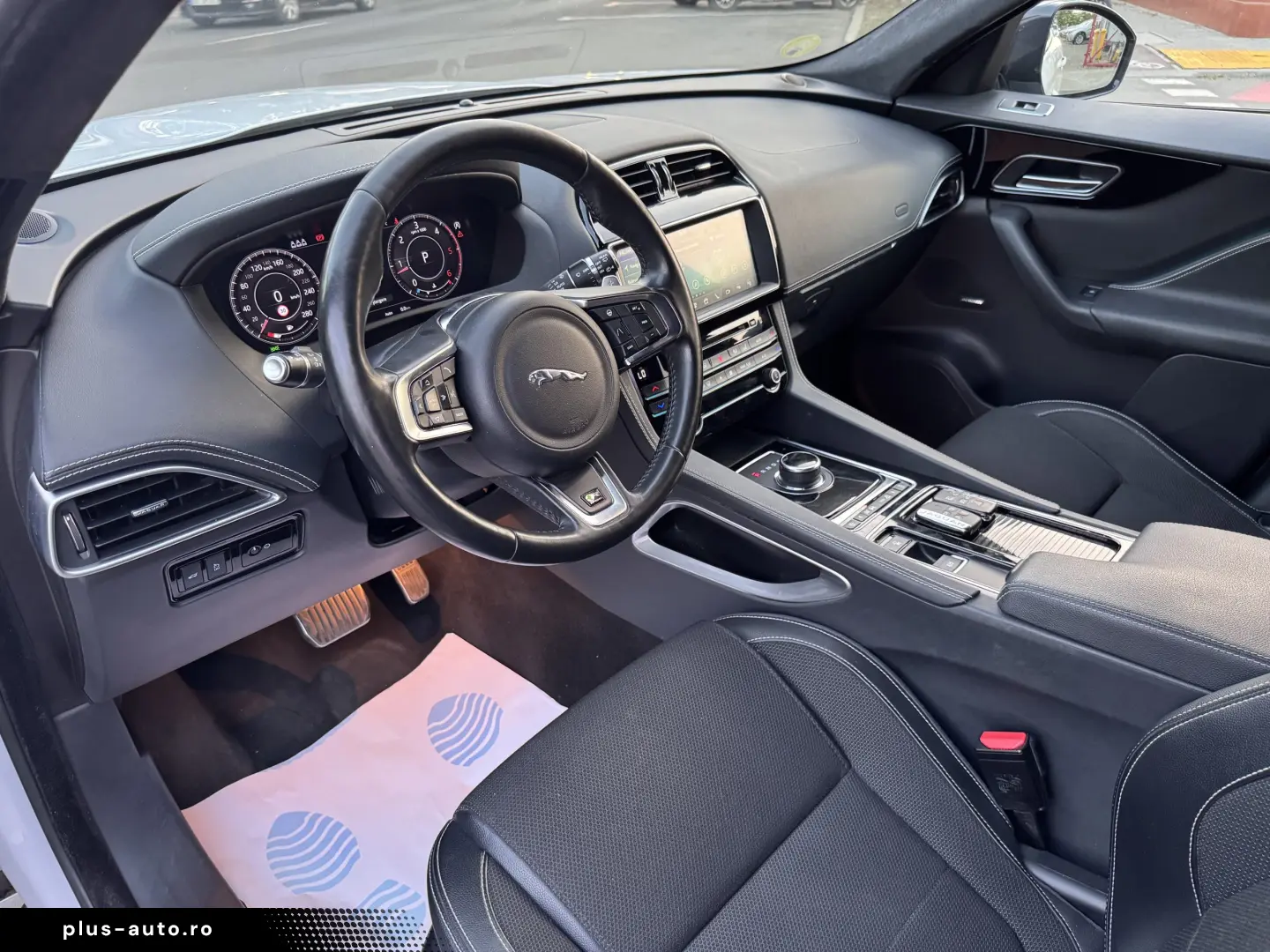 Jaguar F Pace   2019   2 0 D   Euro 6