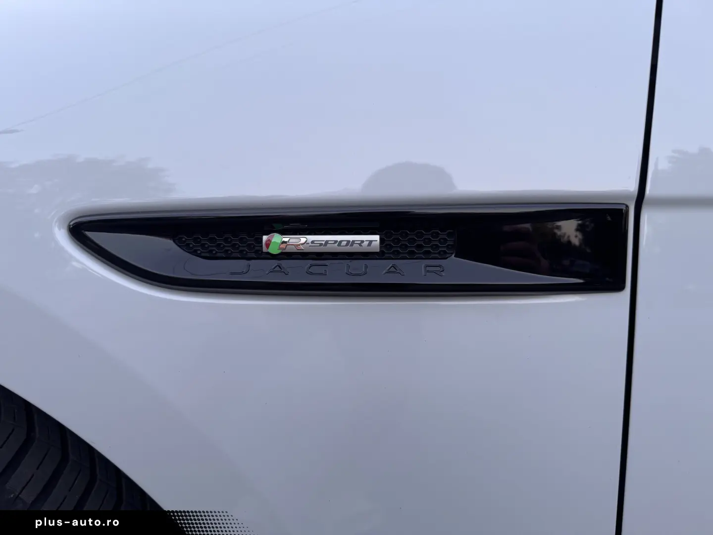 Jaguar F Pace   2019   2 0 D   Euro 6