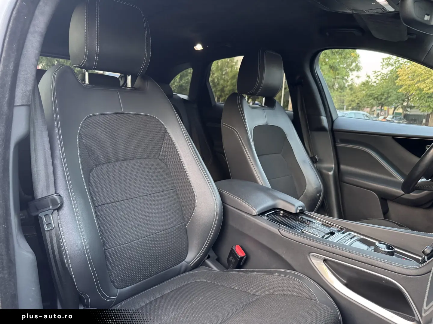 Jaguar F Pace   2019   2 0 D   Euro 6