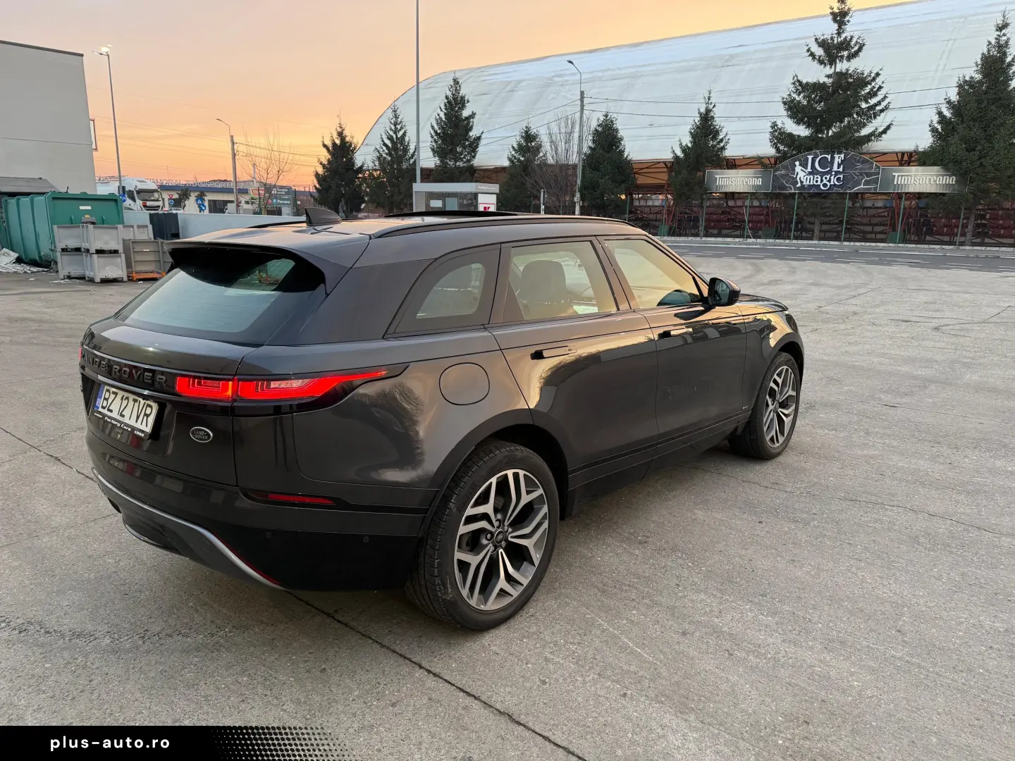 Range Rover Velar  2 0 D   Euro 6