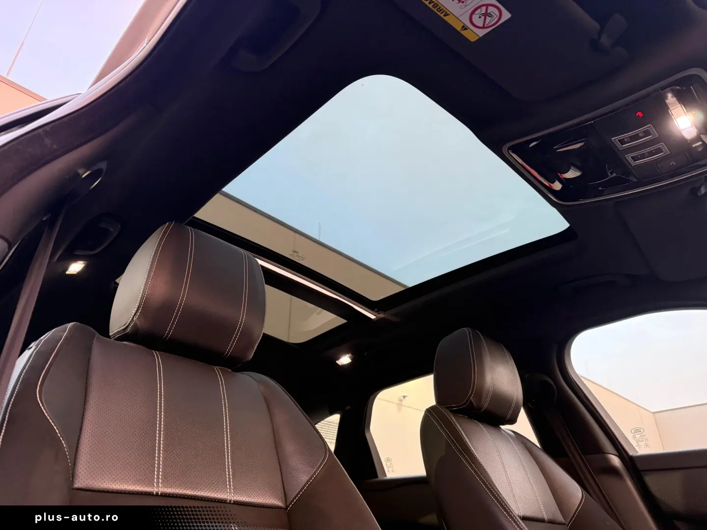 Range Rover Velar  2 0 D   Euro 6