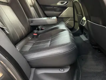 Range Rover Velar  2 0 D   Euro 6