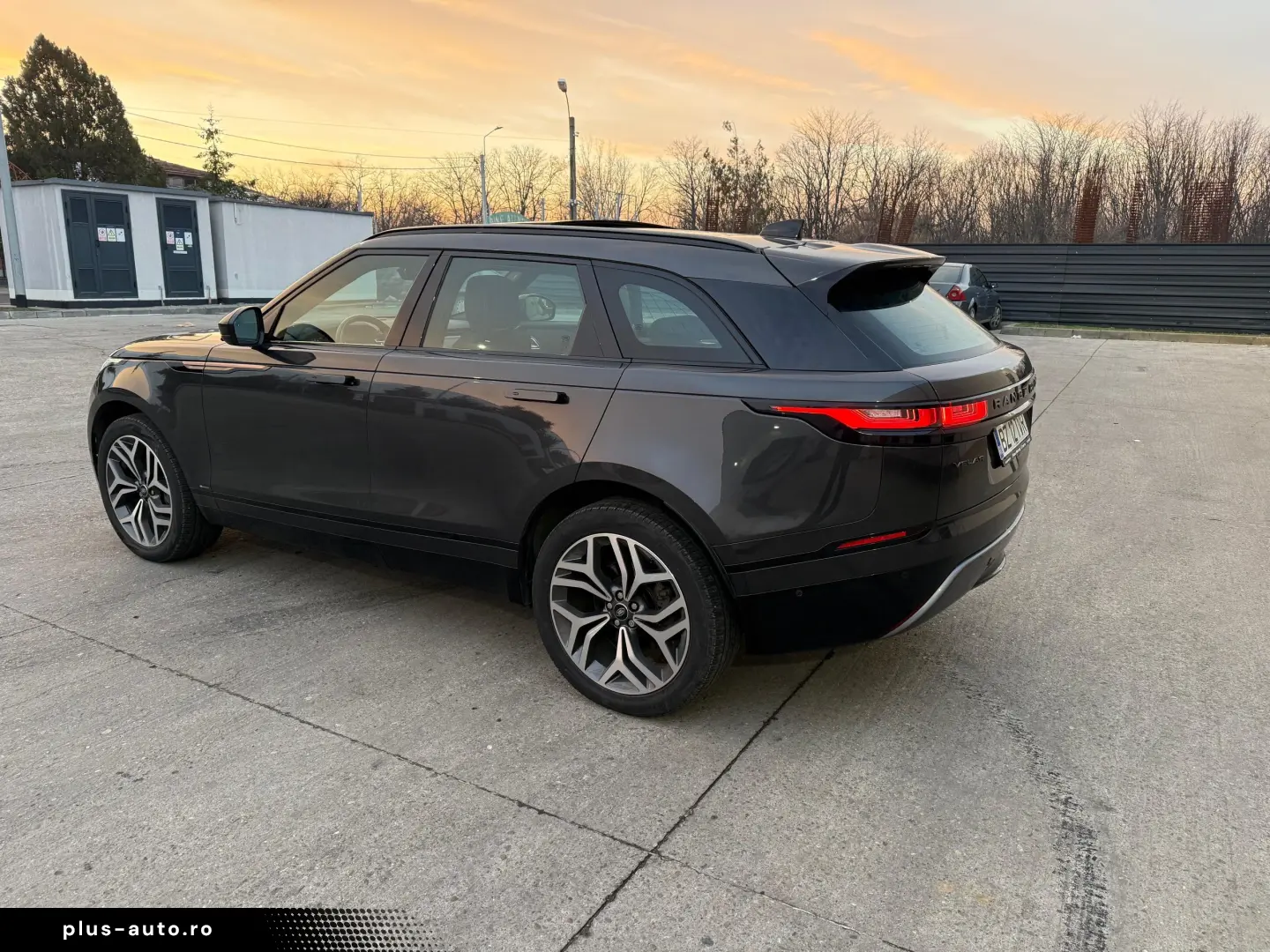 Range Rover Velar  2 0 D   Euro 6