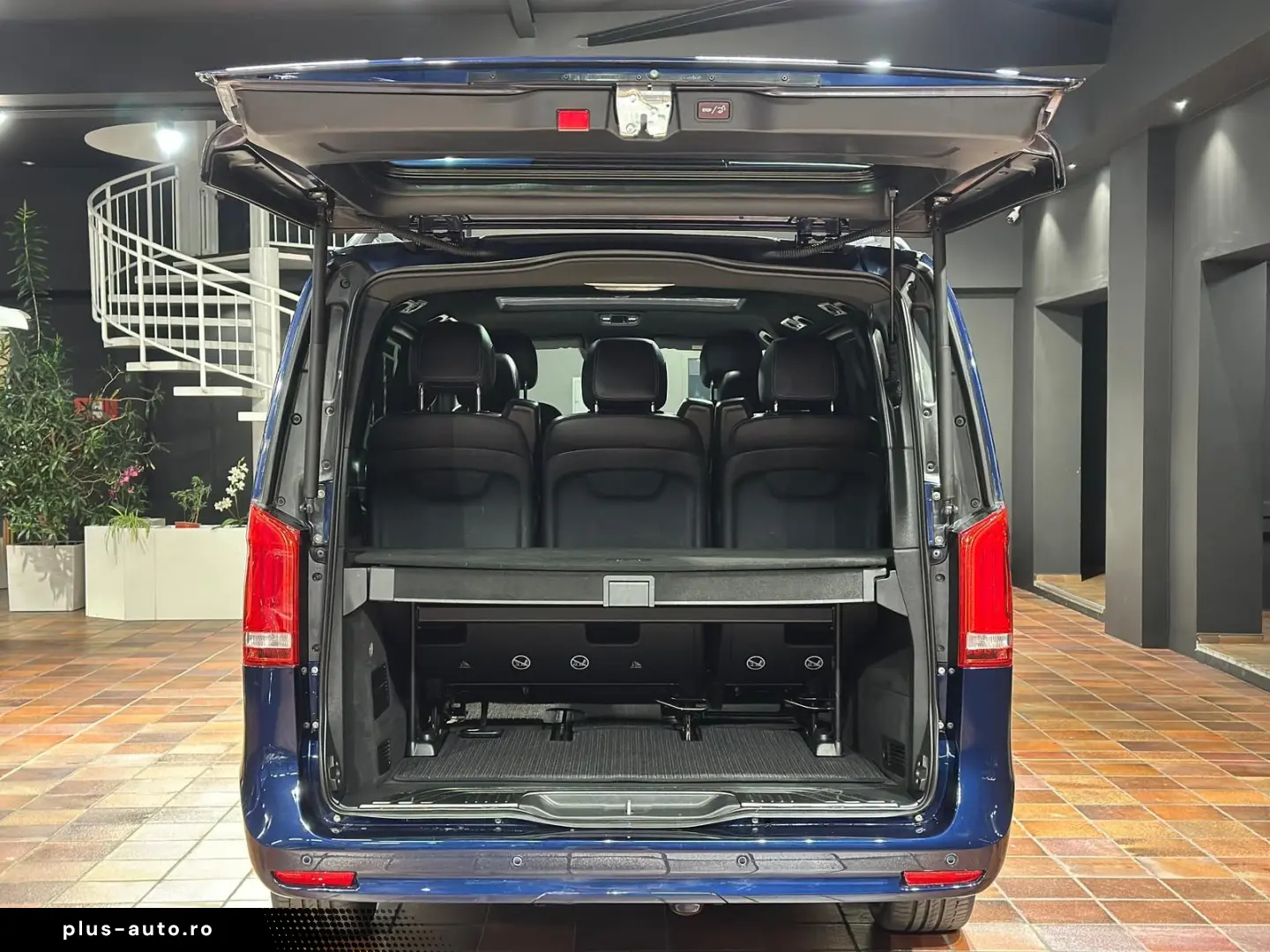 MERCEDES-BENZ V 300 4M LANG