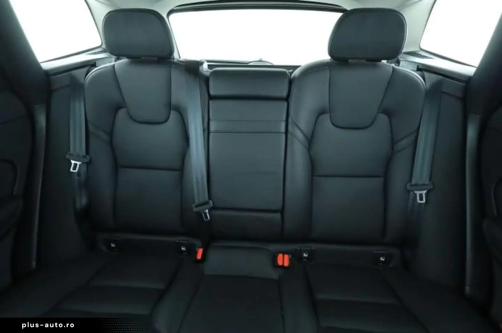 Volvo XC60 2.0 B4 Diesel Mild-Hybrid Momentum Pro AWD