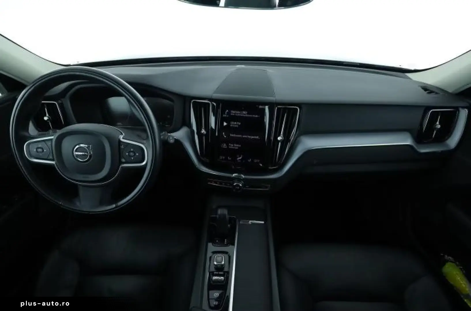 Volvo XC60 2.0 B4 Diesel Mild-Hybrid Momentum Pro AWD