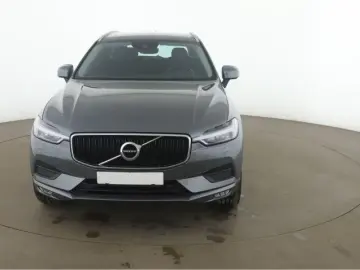 Volvo XC60 2.0 B4 Diesel Mild-Hybrid Momentum Pro AWD