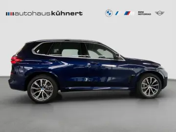 BMW X5 xDrive50e    M-Sport ACC Luftfw. PanoSD AHK B