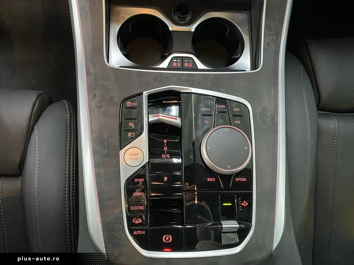 BMW X5 xDrive50e    M-Sport ACC Luftfw. PanoSD AHK B