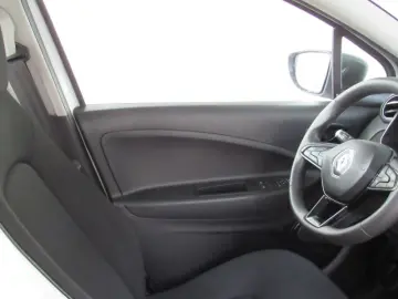 RENAULT ZOE 52kWh Z.E. R135 Zen