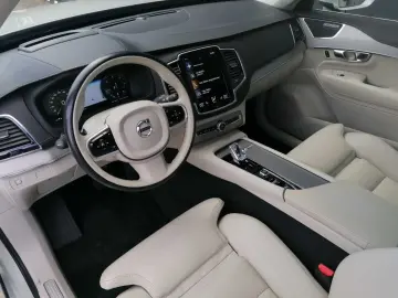 VOLVO XC90 B5 D AWD Inscription 7-Sitzer