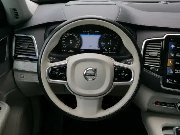 VOLVO XC90 B5 D AWD Inscription 7-Sitzer