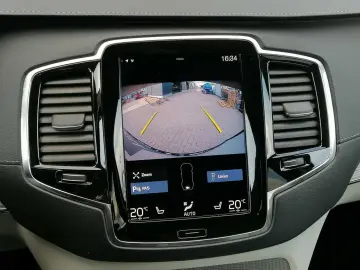 VOLVO XC90 B5 D AWD Inscription 7-Sitzer